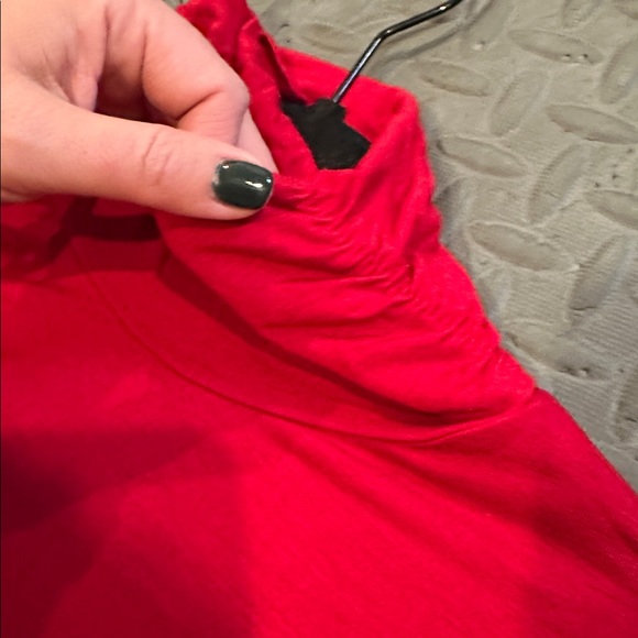 Chicos Red Turtleneck Long Sleeve Top Size 2 - Picture 6 of 8